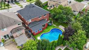 4 IMPERIAL CROWN LANE | Barrie Ontario | Slide Image Fifty