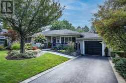66 GARDEN AVENUE | Ancaster Ontario | Slide Image Two