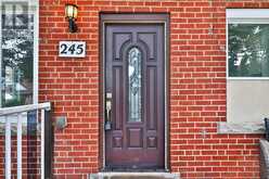 245 GLENHOLME AVENUE | Hamilton Ontario | Slide Image Five