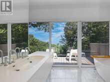 9 FENWOOD HEIGHTS | Toronto Ontario | Slide Image Thirty
