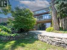 9 FENWOOD HEIGHTS | Toronto Ontario | Slide Image Forty-two