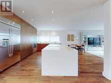 9 FENWOOD HEIGHTS | Toronto Ontario | Slide Image Nine