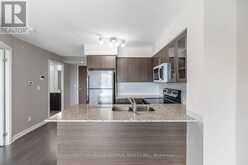 412 - 75 NORMAN BETHUNE AVENUE | Richmond Hill Ontario | Slide Image Six