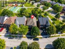 614 SOCIETY CRESCENT | Newmarket Ontario | Slide Image Three