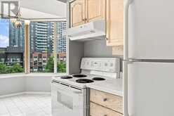 701 - 350 RATHBURN ROAD W | Mississauga Ontario | Slide Image Seventeen