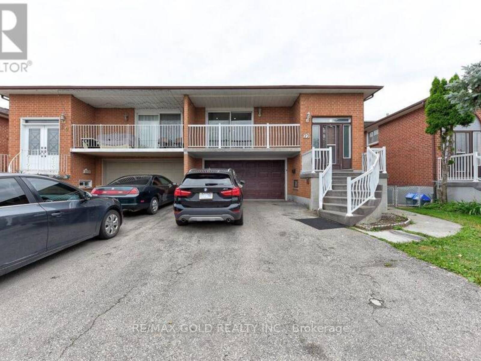 22 KITTIWAKE AVENUE, Toronto, Ontario M9V 4P6