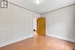26 MAITLAND STREET | Brantford Ontario | Slide Image Nine