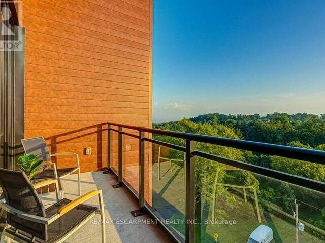 711 - 30 HAMILTON STREET S Hamilton Ontario, L8B 1V8 - Property For Sale