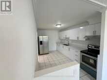 12 GRENBECK DRIVE | Toronto Ontario | Slide Image Six