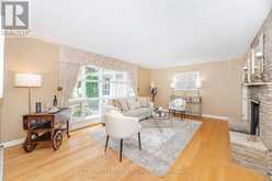 22 POPLAR DRIVE | Richmond Hill Ontario | Slide Image Fifteen