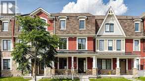 56 WILLIAM F BELL PARKWAY | Richmond Hill Ontario | Slide Image One