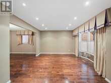 19 JESSICA GARDENS | Vaughan Ontario | Slide Image Thirteen