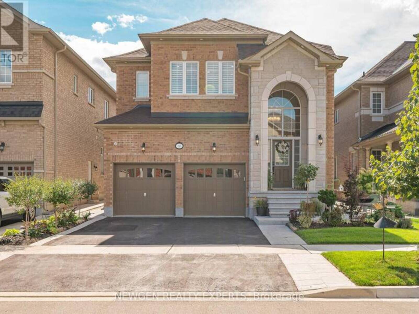 60 MONARCH DRIVE, Halton Hills, Ontario L7G 0M6
