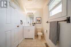 29 ROSLO COURT | Oakville Ontario | Slide Image Forty-seven