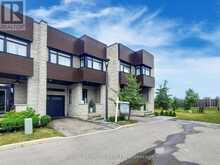 30 - 35 MIDHURST HEIGHTS | Hamilton Ontario | Slide Image Three