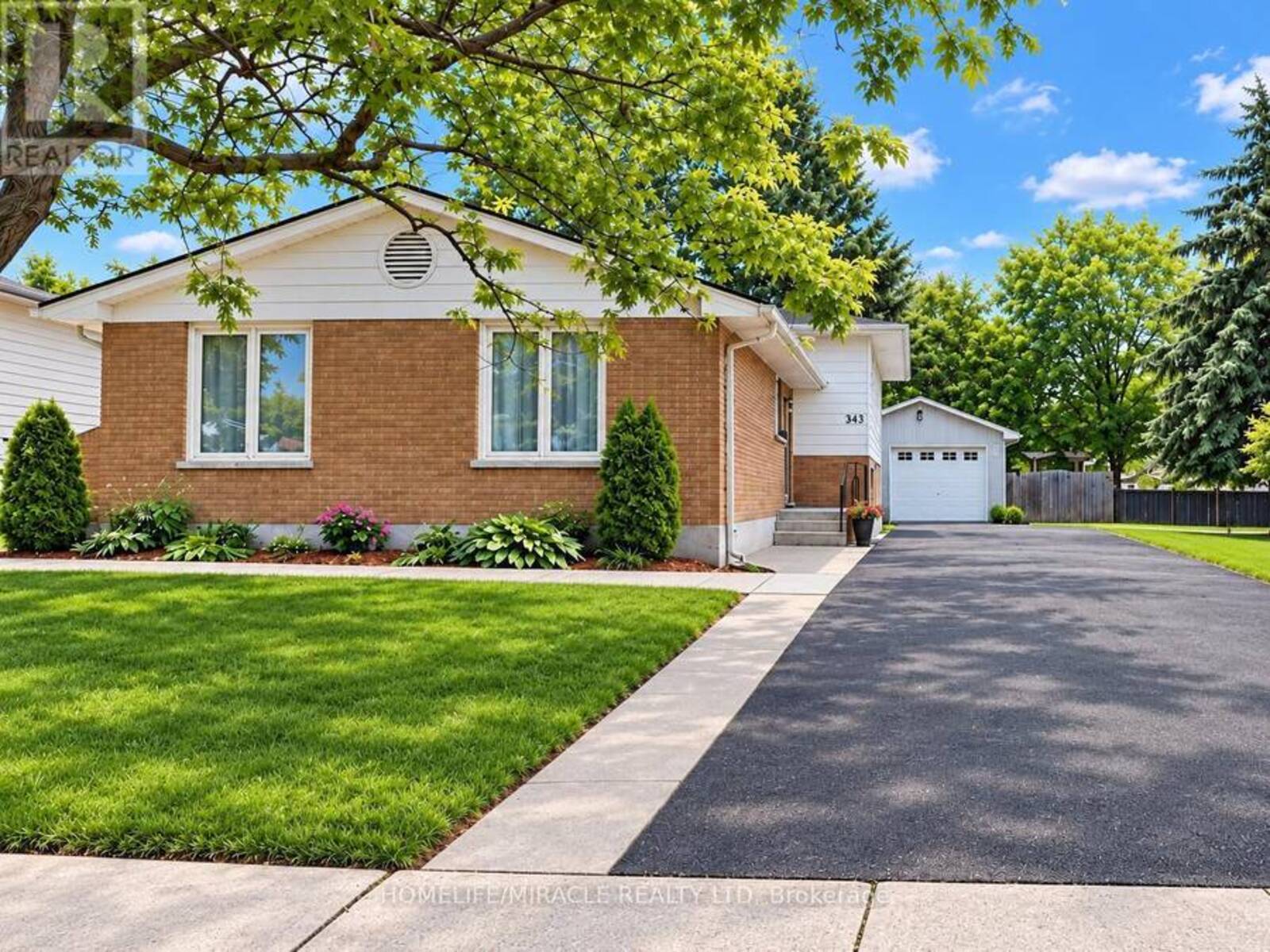 365 BLUE FOREST DRIVE, London, Ontario N6G 3K1
