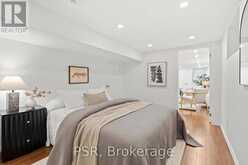 16 MACKENZIE CRESCENT | Toronto Ontario | Slide Image Forty-eight