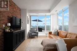 2615 - 125 WESTERN BATTERY ROAD | Toronto Ontario | Slide Image Eight