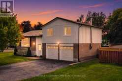 12 LARKDALE CRESCENT | Angus Ontario | Slide Image One