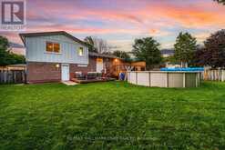 12 LARKDALE CRESCENT | Angus Ontario | Slide Image Three