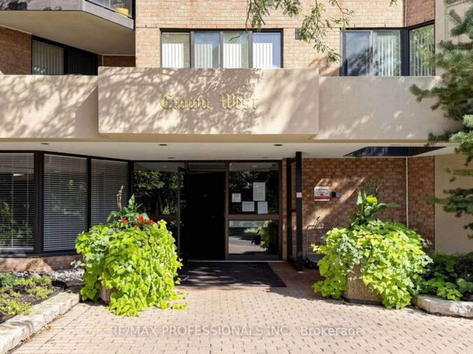 1107 - 20 CHERRYTREE DRIVE, Brampton, Ontario L6Y 3V1