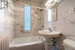 183 MAURICE DRIVE | Oakville Ontario | Slide Image Fifteen