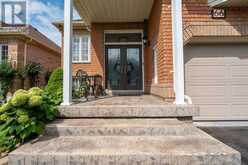 66 RYEGRASS CRESCENT | Brampton Ontario | Slide Image Three
