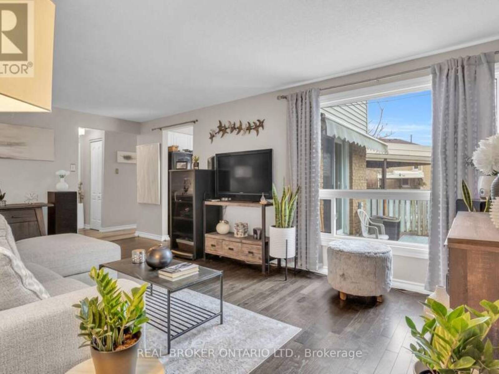 15 - 415 MORGAN AVENUE, Kitchener, Ontario N2A 2V6