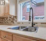 26 ST. LEGER STREET | Kitchener Ontario | Slide Image Twelve