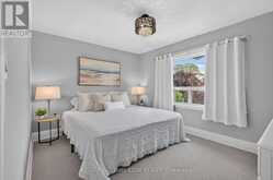 147 MELROSE AVENUE N | Hamilton Ontario | Slide Image Eleven