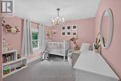 147 MELROSE AVENUE N | Hamilton Ontario | Slide Image Sixteen