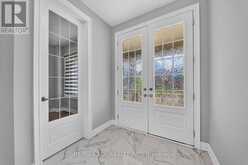 10 HITCHING POST ROAD | Georgina Ontario | Slide Image Eight