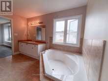 7 KIDD CRESCENT | Alliston Ontario | Slide Image Ten