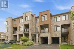 7 VANTAGE LOOP | Newmarket Ontario | Slide Image Two