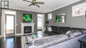 33 TAMARACK TRAIL | Barrie Ontario | Slide Image Fifteen