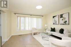 31 MONTERREY DRIVE | Toronto Ontario | Slide Image Ten