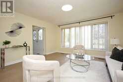 31 MONTERREY DRIVE | Toronto Ontario | Slide Image Nine