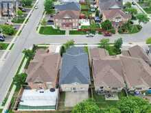 122 PAPPAIN CRESCENT | Brampton Ontario | Slide Image Four
