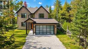 445 MARTIN'S ROAD | Fenelon Falls Ontario | Slide Image One