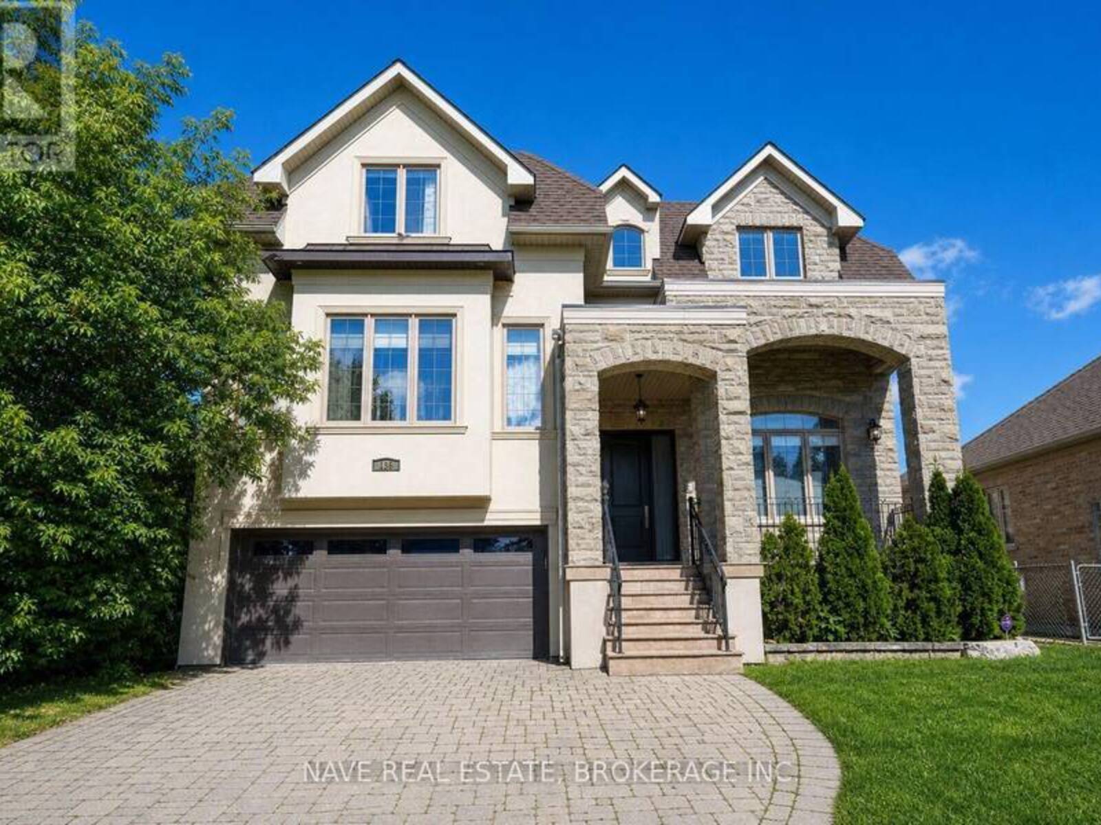 136 HOMEWOOD AVENUE, Toronto, Ontario M2M 1K3