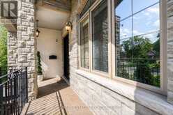 136 HOMEWOOD AVENUE | Toronto Ontario | Slide Image Four