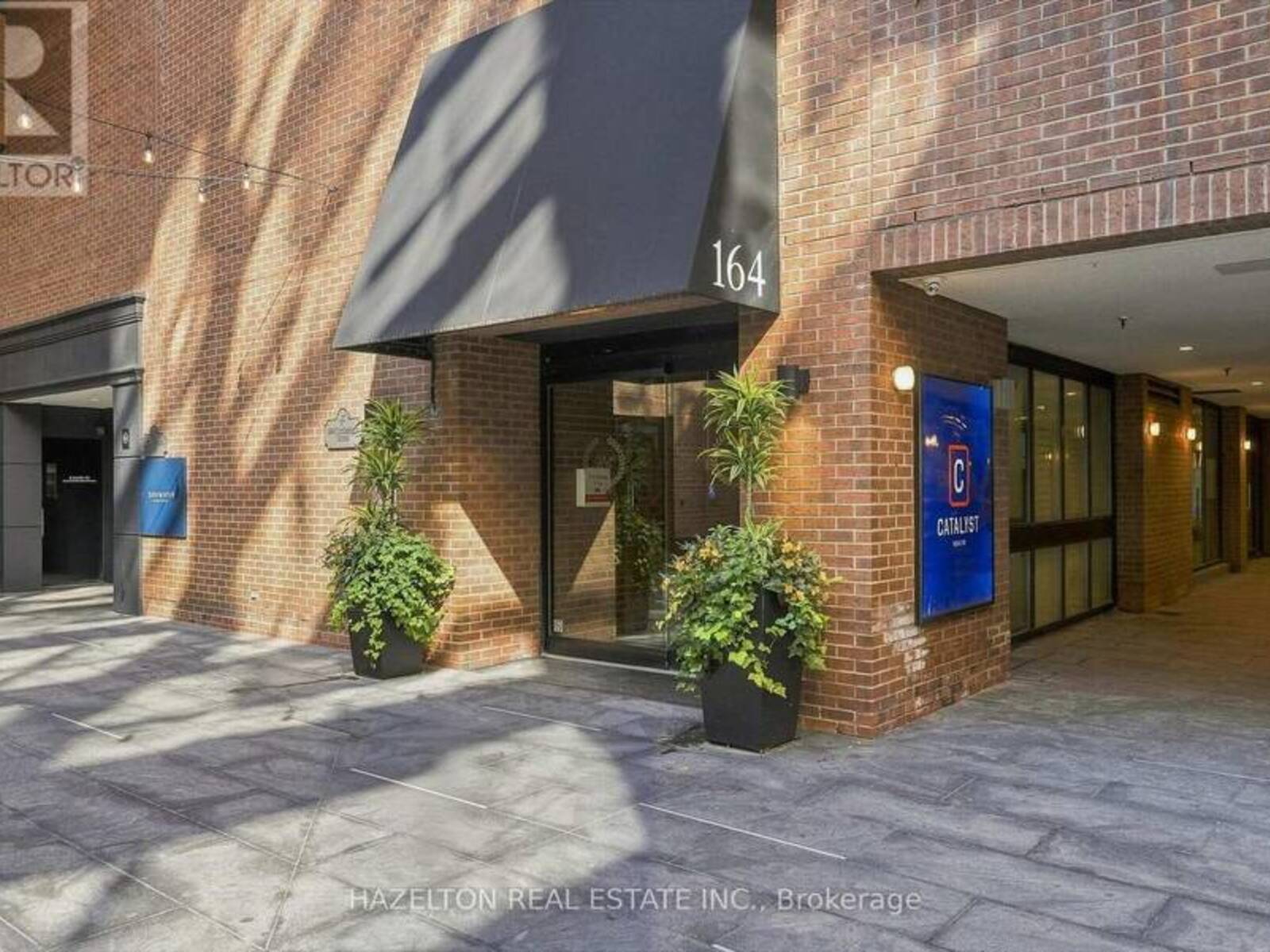 608 - 164 CUMBERLAND STREET, Toronto, Ontario M5R 1A8
