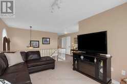 5 SANDRINGHAM DRIVE | Barrie Ontario | Slide Image Fifteen