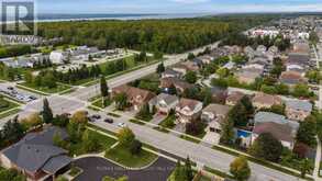 5 SANDRINGHAM DRIVE | Barrie Ontario | Slide Image Nineteen