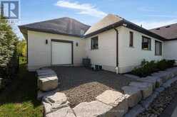 11 BYERS STREET | Springwater Ontario | Slide Image Forty-one
