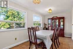 22 EUPHRASIA DRIVE | Toronto Ontario | Slide Image Thirteen
