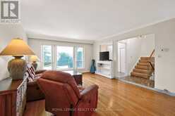 22 EUPHRASIA DRIVE | Toronto Ontario | Slide Image Eight