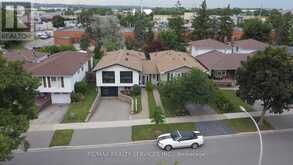 3469 CAPLAN CRESCENT | Burlington Ontario | Slide Image Two