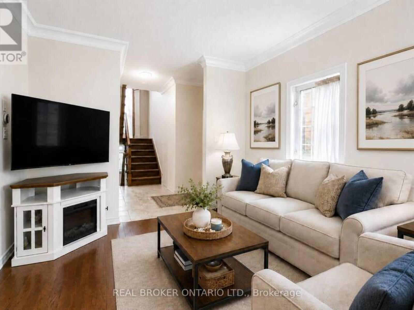 5 LIDDYCOAT LANE, Ancaster, Ontario L9G 0A7
