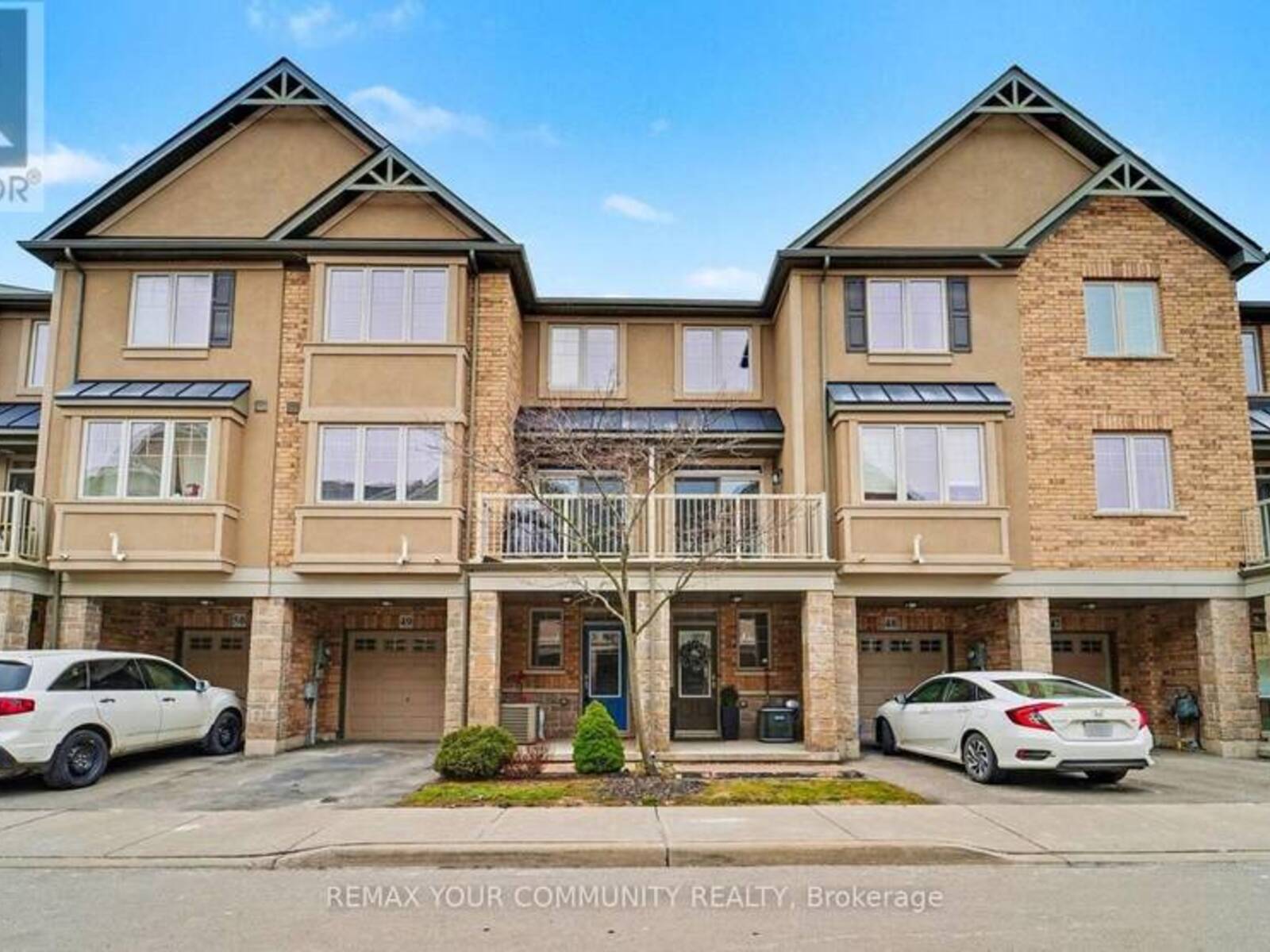 49 - 201 WESTBANK TRAIL, Hamilton, Ontario L8J 0H4
